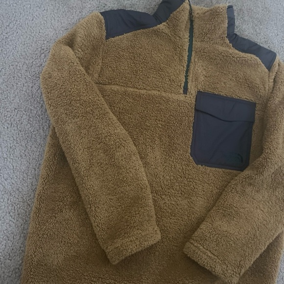 The North Face Tan and Black Fleece Jacket - Picture 3 of 7